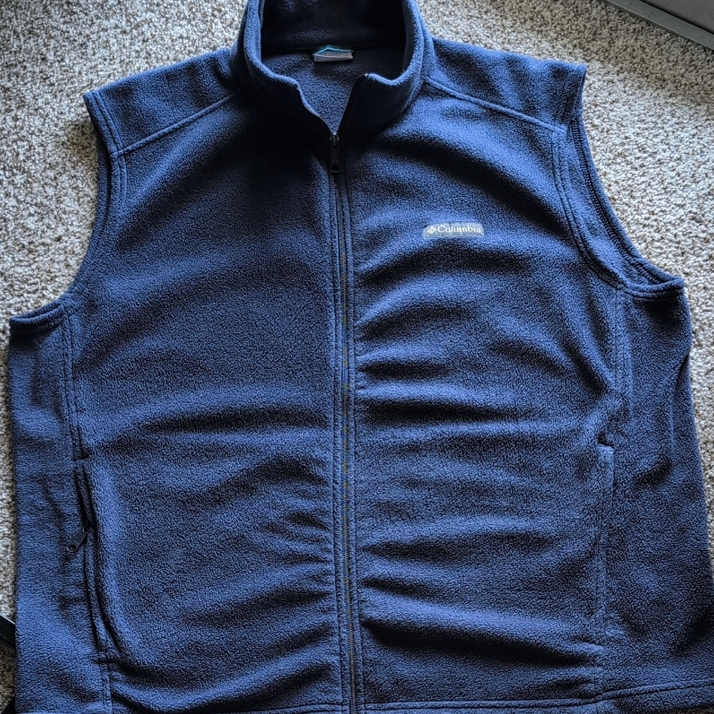 Columbia Navy Fleece Vest